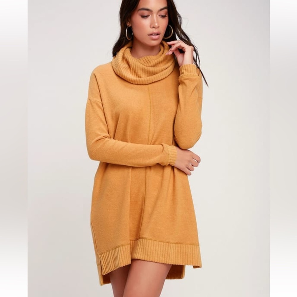A3 - 181 Lulus Autumn Daze Camel Cowl Neck Long Sleeve Sweater Dress size small